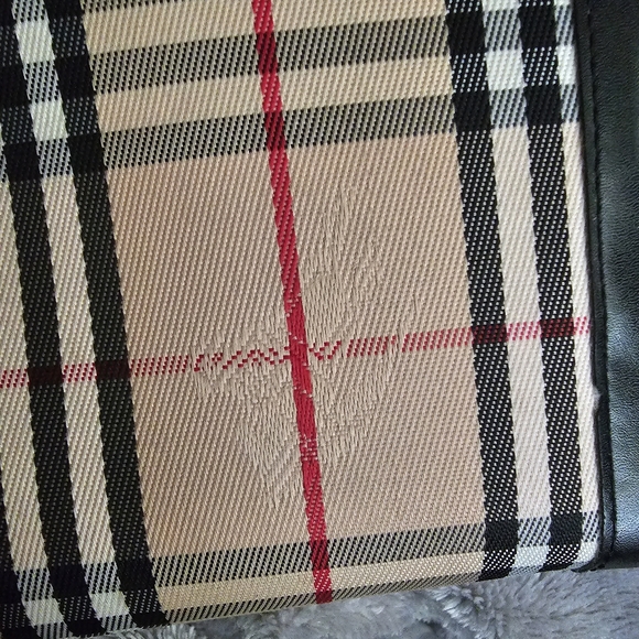 Burberry wallet - Picture 6 of 8